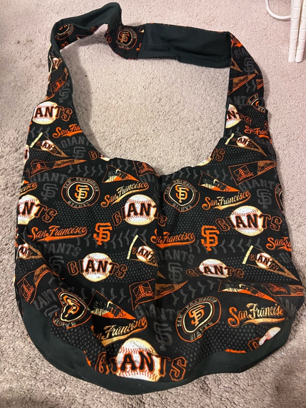 San Francisco Giants Logo Sling Bag in Black & Orange